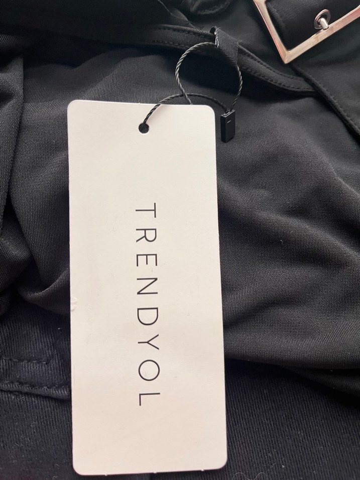 Siyah Uzun Askılı Kemerli Elbise - Görsel 4