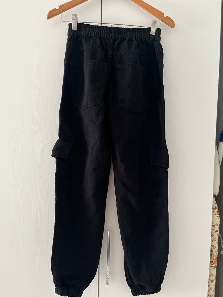 Siyah Kemerli Kadın Bol Paça Kot Pantolon - Görsel 2