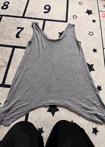 Gri V Yaka Keten Salaş Midi Atlet - Görsel 3