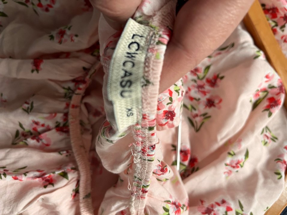 Pembe Çiçekli Straplez Volanlı Bluz - Görsel 2