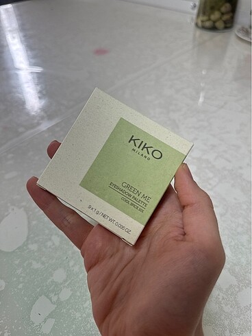  Beden Renk Kiko green me far paleti