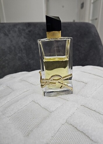 Beden Yves Saint Laurent - Libre EDP 90 ML