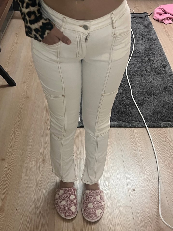 Beyaz Fermuarlı Kadın Kot Pantolon - Görsel 3