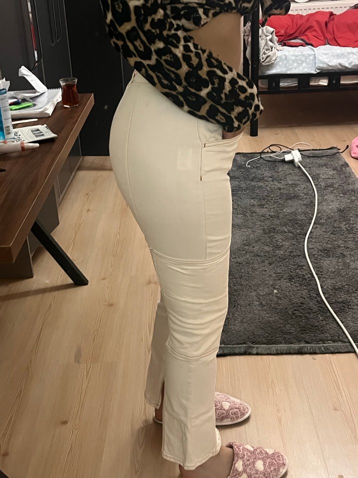 Beyaz Fermuarlı Kadın Kot Pantolon - Görsel 2