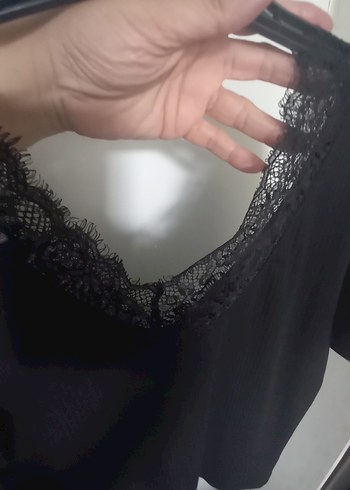 l Beden Dantel Detaylı Siyah V Yakalı Kadın Bluz