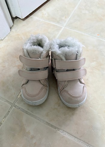 Peluş Detaylı Pembe Kız Çocuk Botu - Görsel 2