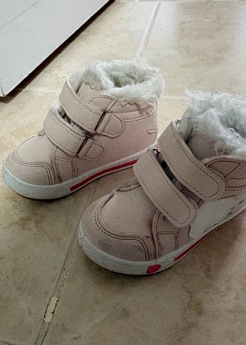 Peluş Detaylı Pembe Kız Çocuk Botu - Görsel 3