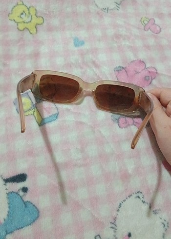 Şeffaf Bej Vintage Kadın Güneş Gözlüğü - Görsel 3