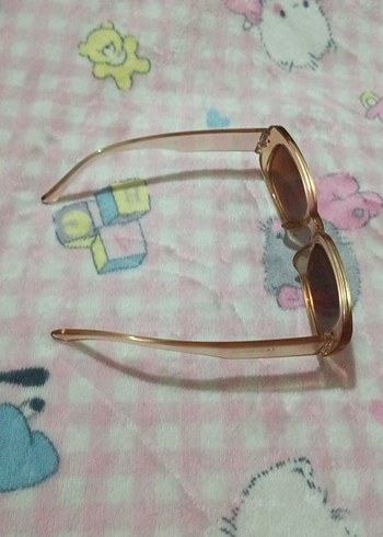 Şeffaf Bej Vintage Kadın Güneş Gözlüğü - Görsel 2