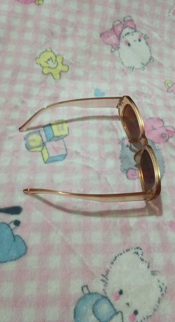 Şeffaf Bej Vintage Kadın Güneş Gözlüğü - Görsel 2