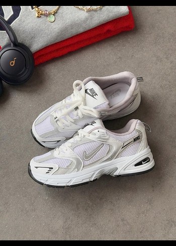 Nike Air 530 Kadın Spor Ayakkabı