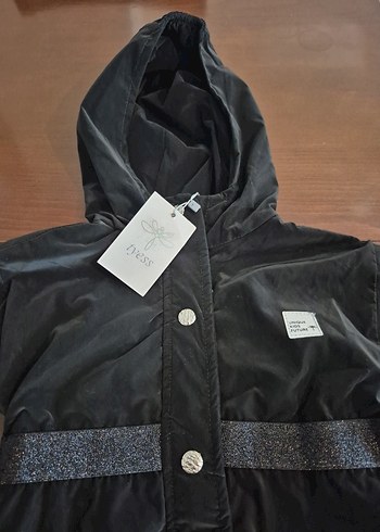 Tyess Kız Çocuk Siyah Düğmeli Yağmurluk - Görsel 5