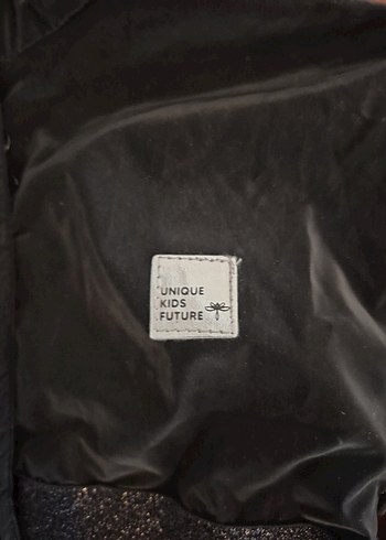 Tyess Kız Çocuk Siyah Düğmeli Yağmurluk - Görsel 4