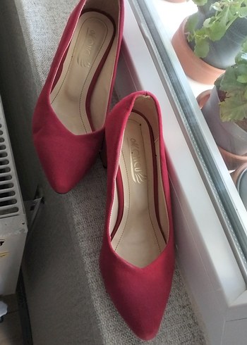 Kırmızı Süet Stiletto Kadın Ayakkabı - Görsel 2