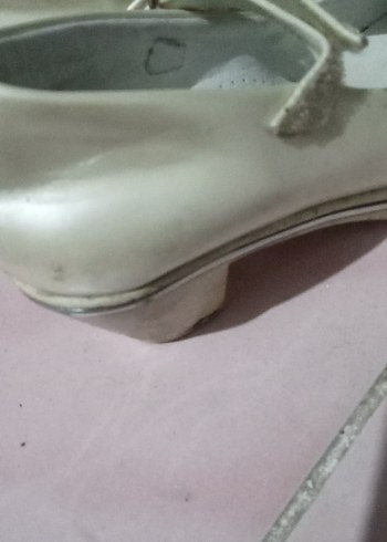 Kız Çocuk Beyaz Tokalı Babet Ayakkabı - Görsel 3