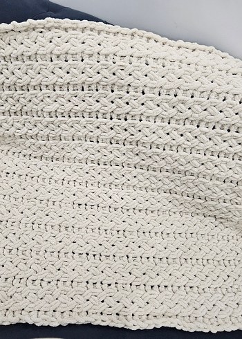 Beyaz Örgü Çocuk Battaniyesi - Görsel 2