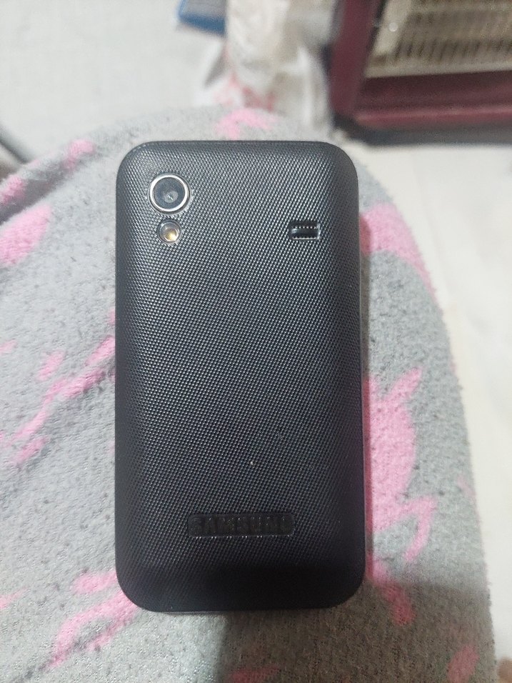 Samsung Ace GT-S5830i - Görsel 2