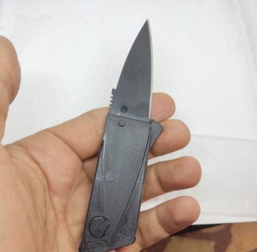 Kredi Kartı Şeklinde Katlanabilir Siyah Çakı - Görsel 4