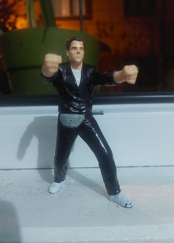 erkek figür - Görsel 4