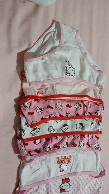 6 Yaş Beden Hello Kitty Orijinal Lisanslı Kız Çocuk Çamaşır Seti