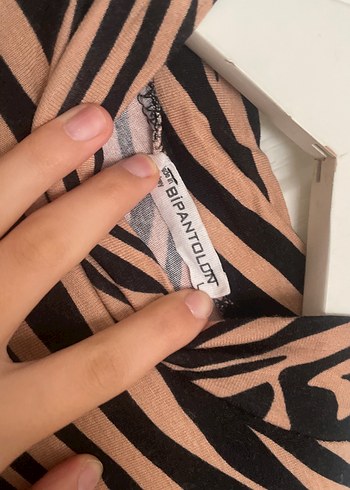 Diğer Kahverengi Zebra Desenli Balıkçı Yaka Bluz