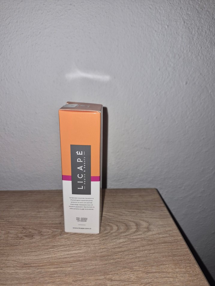 LICAPE SPF 50 Güneş Kremi - Görsel 3