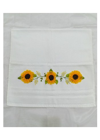 Nakışlı Beyaz Havlular Seti - Görsel 2