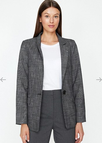 Gri Kadın Düğmeli Midi Blazer