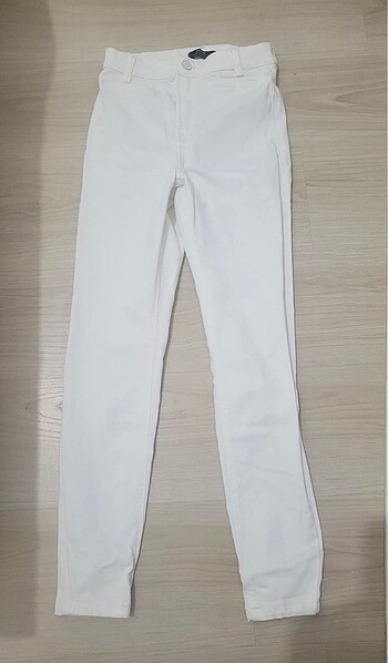 Bershka beyaz kot pantolon