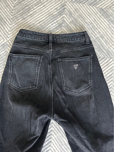 Guess Guess mom jean