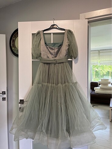 Kabarık abiye elbise - Görsel 3