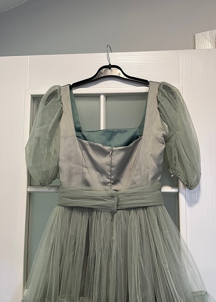 Kabarık abiye elbise - Görsel 4