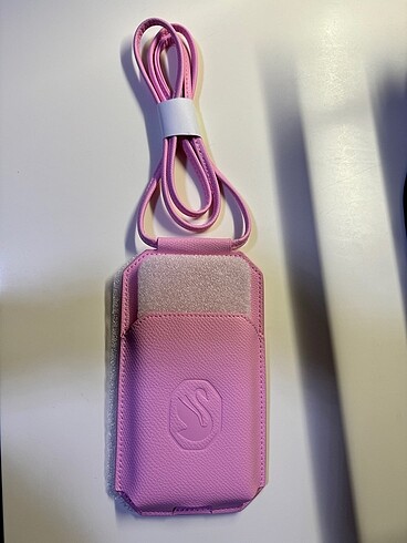 SWAROVSKİ PEMBE TELEFON ASKISI ÇANTASI