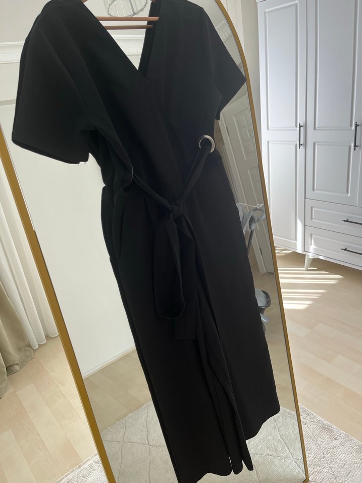 Kadın Siyah V Yakalı Uzun Tulum - Görsel 4