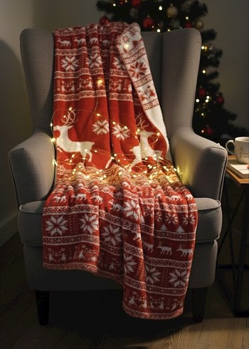 Kırmızı Nakışlı Battaniye - Görsel 2