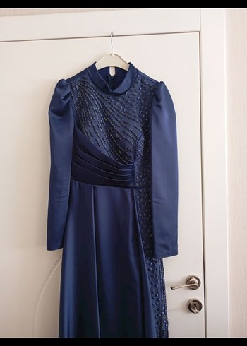 tesettür lacivert saten
 abiye - Görsel 2