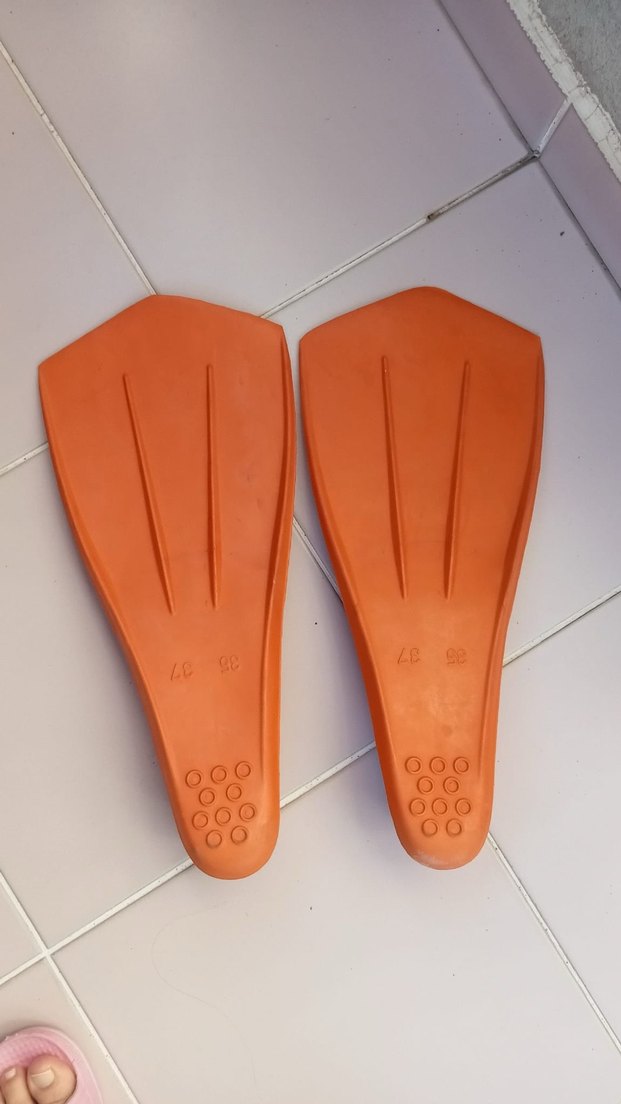 Turuncu Su Ayakkabısı - Görsel 2