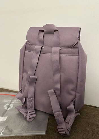 Herschel Retreat Miknatıslı Kapama Mini Boy
Sırt Çantası 10L - Görsel 2