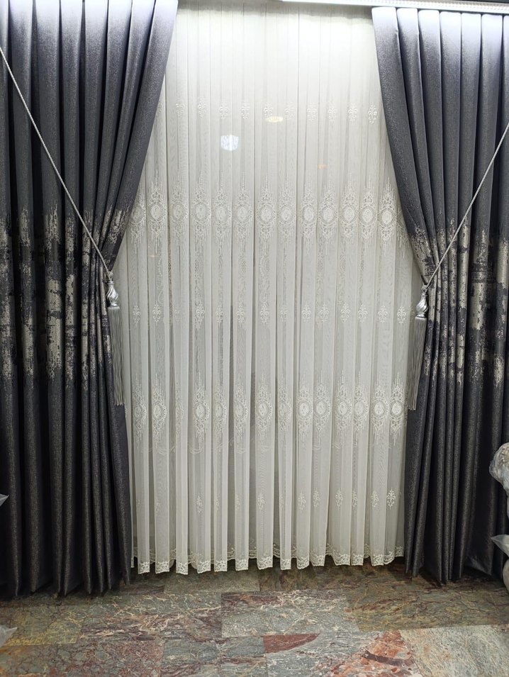 Orta desenli fon perde - Görsel 2