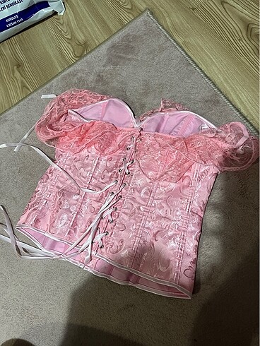 Acık Pembe dantelli korse