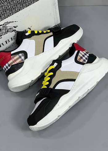 Burberry Renkli Bloklu Spor Ayakkabi