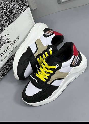 Burberry Renkli Bloklu Sneaker