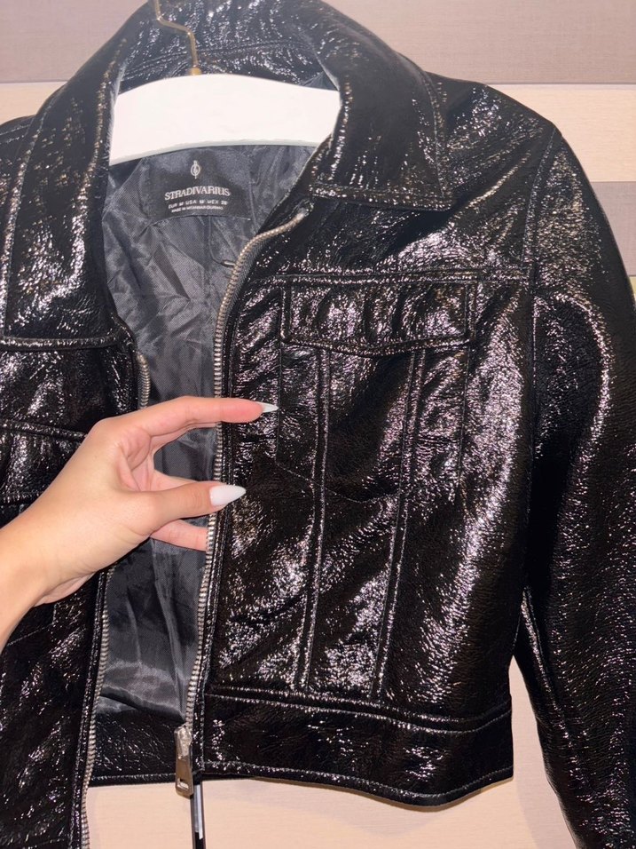 Siyah Parlak Deri Stradivarius ceket - Görsel 2
