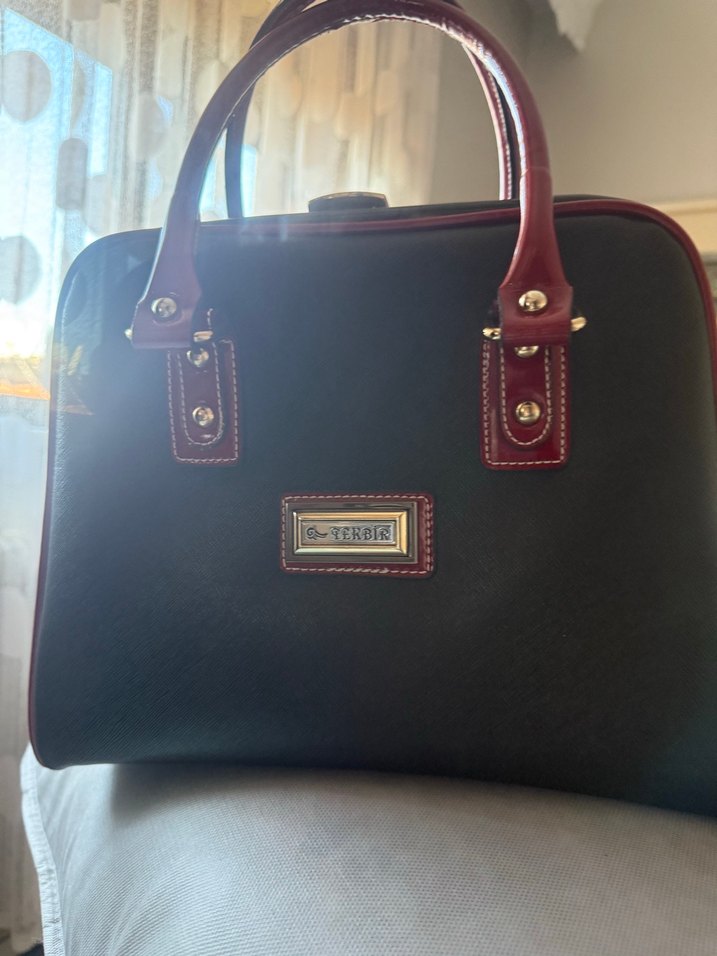 Klasik Siyah Deri Kadın Çanta - Görsel 4