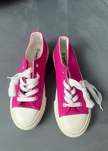 Spor ayakkabı - Görsel 3