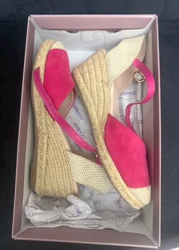 Pembe Süet Dolgu Topuklu Sandalet - Görsel 3