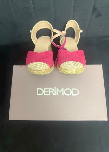 Pembe Süet Dolgu Topuklu Sandalet - Görsel 4