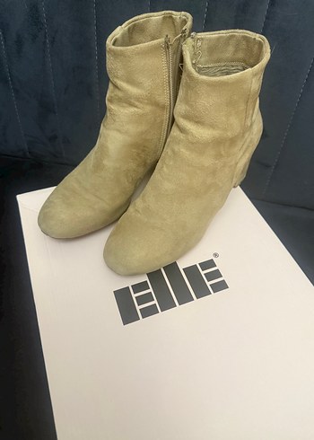 Elle 38