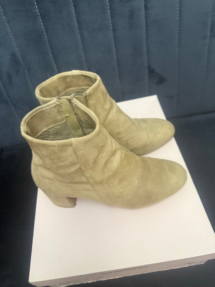 Bej Süet Topuklu Kadın Bot - Görsel 2
