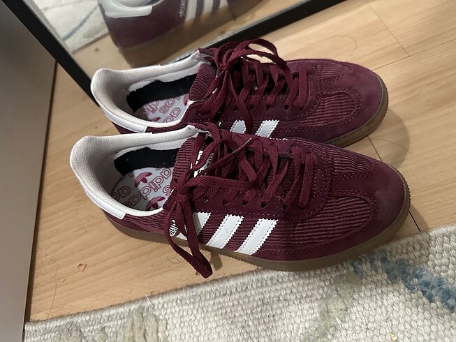 38 Beden bordo samba